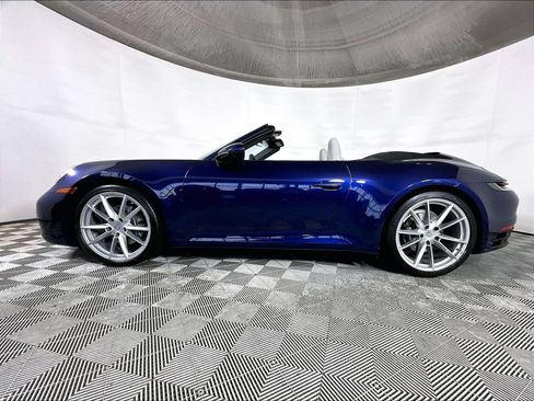 Certified 2022 Porsche 911 Carrera RWD image 2