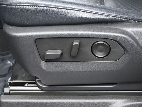 Used 2023 Chevrolet Silverado 1500 RST image 12