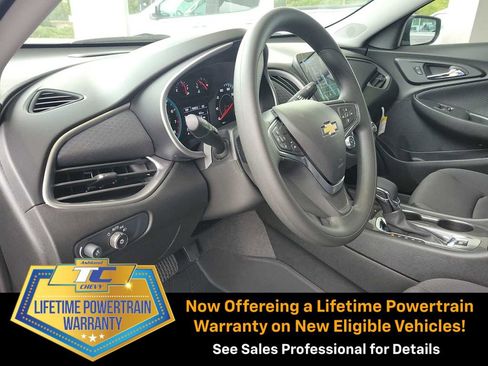 New 2025 Chevrolet Malibu LS image 10