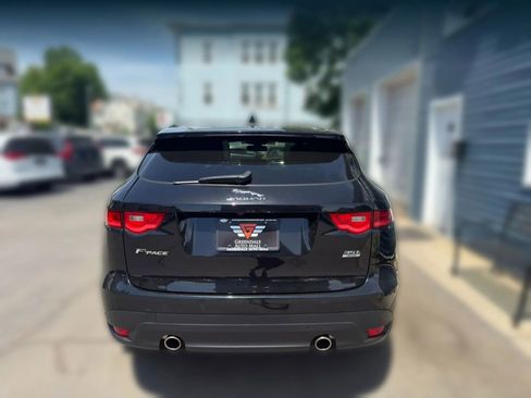 Used 2017 Jaguar F-PACE Prestige AWD/4WD image 7