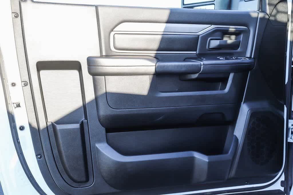 New 2024 RAM 4500 Tradesman RWD image 19