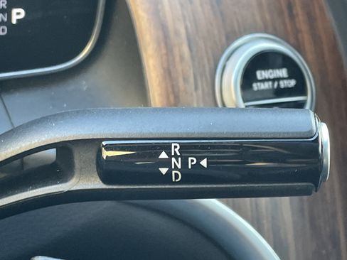 Certified 2025 Mercedes-Benz GLC 300 4MATIC image 30