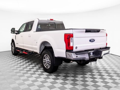 Used 2019 Ford F350 Lariat w/ Lariat Ultimate Package AWD/4WD image 3