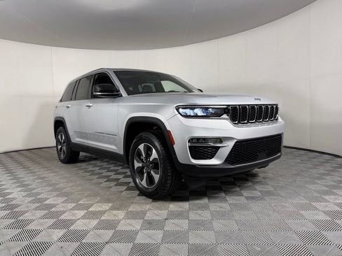 Certified 2024 Jeep Grand Cherokee Limited 4xe AWD/4WD image 5