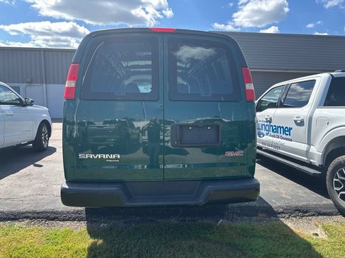 Used 2014 GMC Savana 1500 RWD image 6