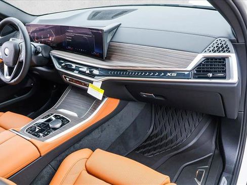 Certified 2025 BMW X5 xDrive50e w/ Parking Assistance Package image 24