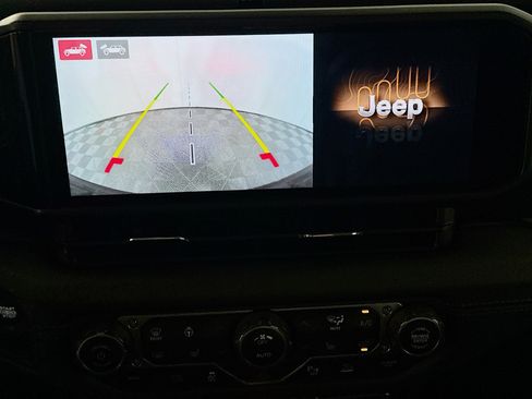 Used 2024 Jeep Wrangler Sahara w/ Technology Group image 23