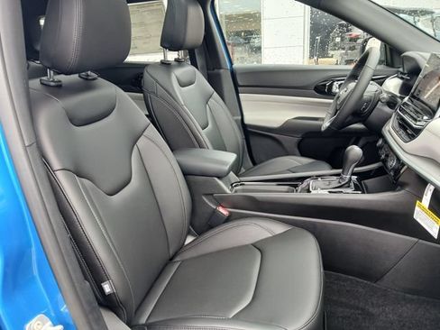 New 2026 Jeep Compass Limited w/ Sun, Sound & Navigation Group AWD/4WD image 14