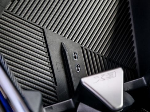 Used 2026 BMW X3 xDrive30 w/ Convenience Package image 17