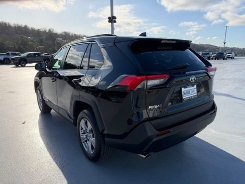 Certified 2022 Toyota RAV4 XLE image 6