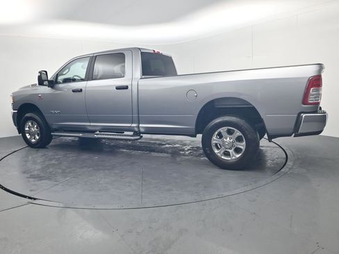 Used 2024 RAM 3500 Big Horn AWD/4WD image 5