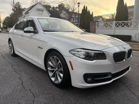 Used 2016 BMW 528i Sedan image 2