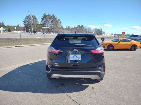 Used 2024 Ford Edge SEL w/ Convenience Package AWD/4WD image 6