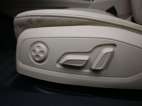 Used 2018 Audi A5 2.0T Premium Plus image 11