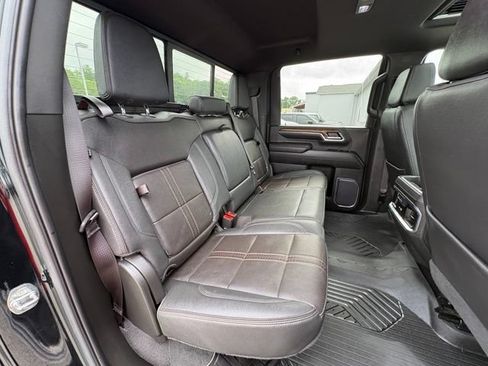 Used 2024 Chevrolet Silverado 2500 High Country w/ Technology Package AWD/4WD image 35