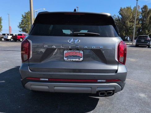 Used 2024 Hyundai Palisade SEL FWD image 6