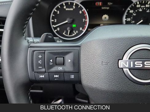 Certified 2026 Nissan Rogue SV FWD image 17