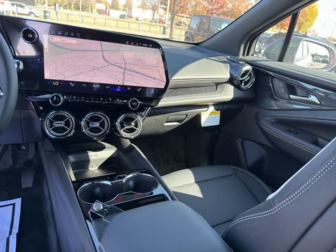 New 2026 Chevrolet Blazer EV LT image 27