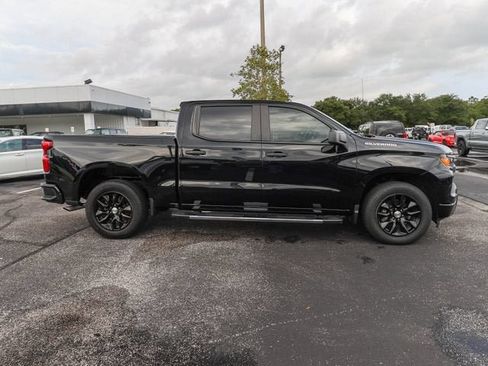 Used 2023 Chevrolet Silverado 1500 Custom RWD image 11