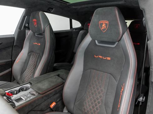 Used 2024 Lamborghini Urus Performante image 12