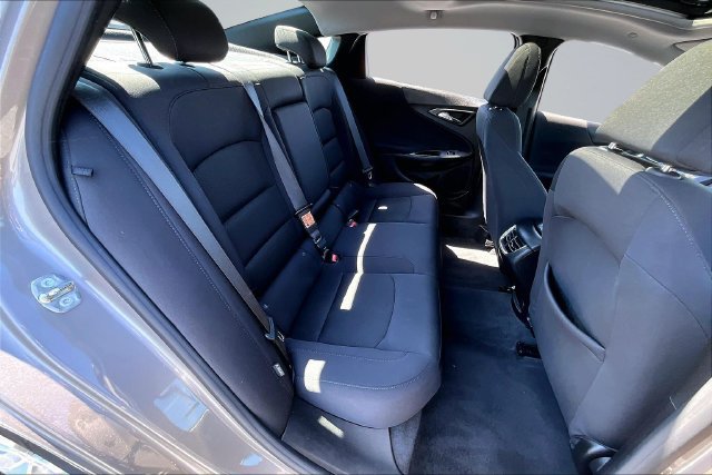 Used 2024 Chevrolet Malibu LT FWD image 24