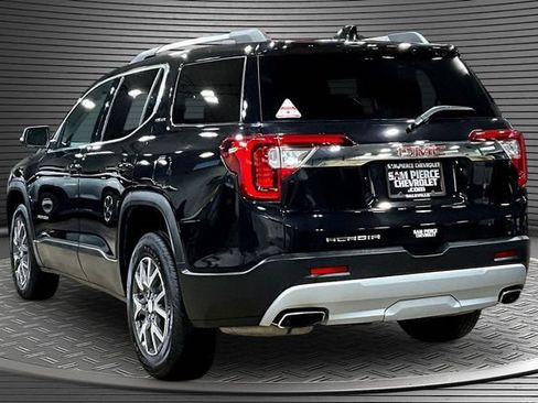 Used 2023 GMC Acadia SLE w/ Driver Convenience Package FWD image 4