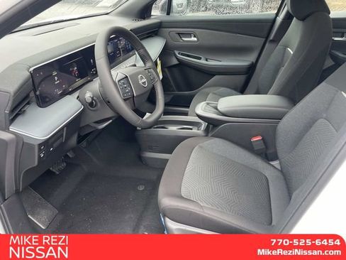 New 2026 Nissan Leaf image 10