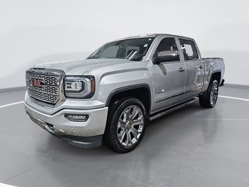 Used 2018 GMC Sierra 1500 Denali w/ Denali Ultimate Package image 9