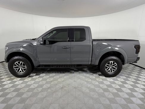 Used 2018 Ford F150 Raptor w/ Equipment Group 802A Luxury image 9