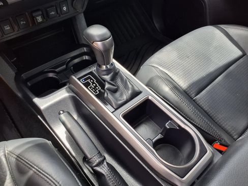 Used 2023 Toyota Tacoma Limited RWD image 22