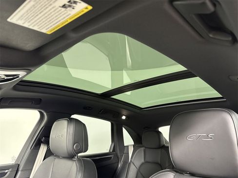 Certified 2025 Porsche Macan GTS image 42