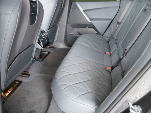 New 2026 BMW iX xDrive45 w/ M Sport Package image 18