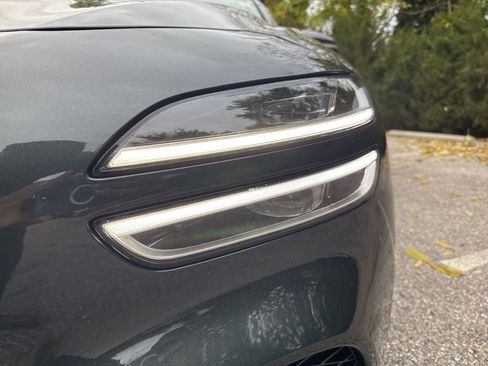 Used 2023 Genesis G70 2.0T w/ Sport Prestige Package image 3