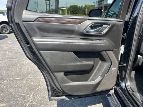Used 2024 Chevrolet Tahoe LT AWD/4WD image 23