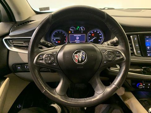 Used 2020 Buick Enclave Premium w/ Sun and Sites Package image 20