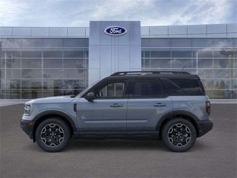 New 2025 Ford Bronco Sport Outer Banks image 3