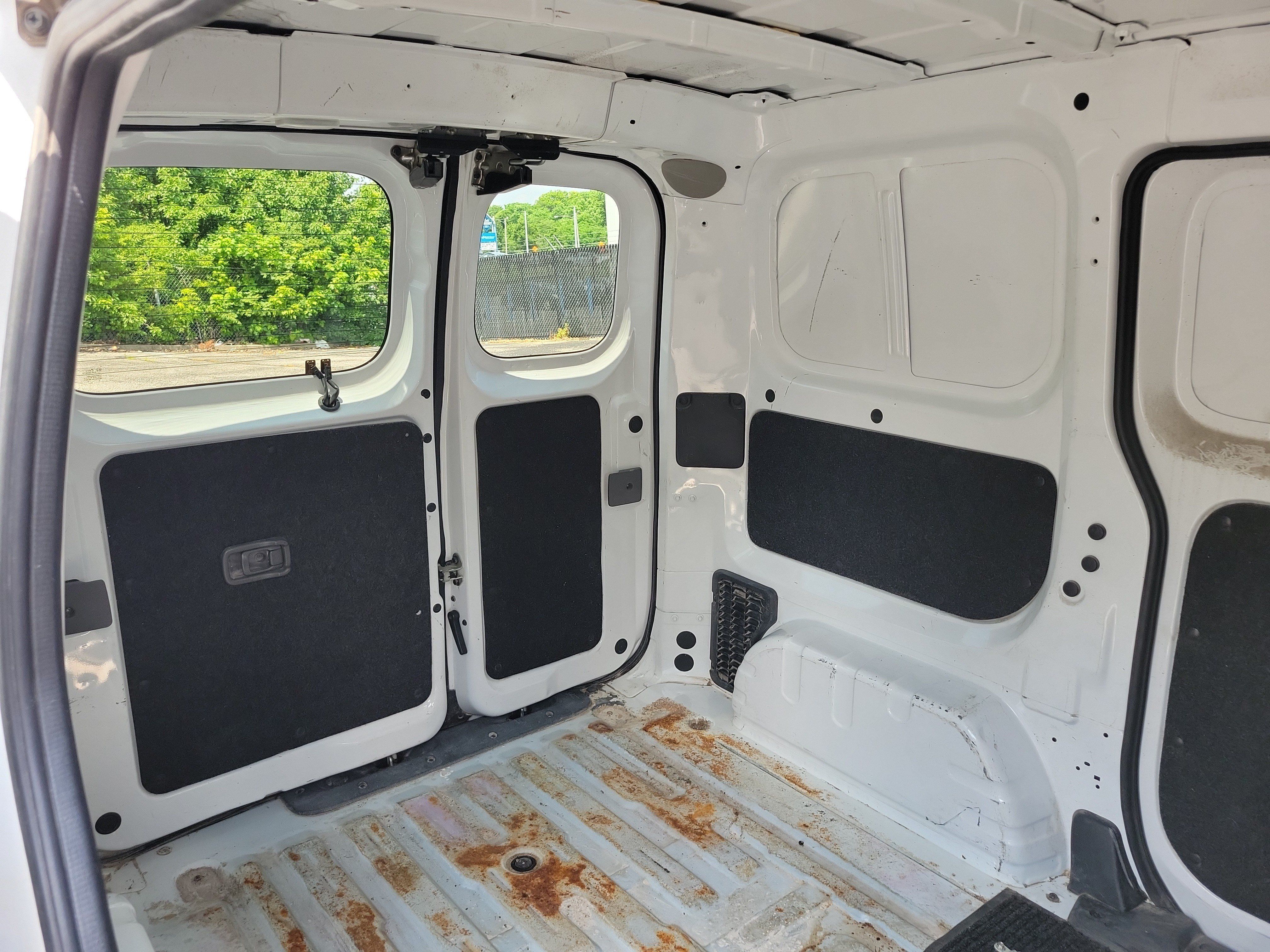 Used 2015 Nissan NV200 S w/ Back Door Glass Package FWD image 12