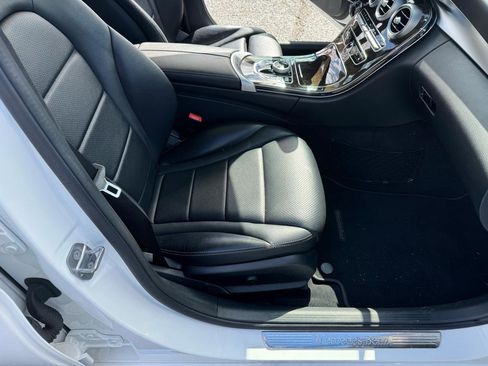 Used 2017 Mercedes-Benz C 300 4MATIC Sedan image 12