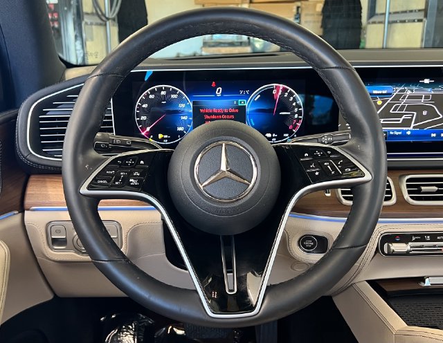 Used 2024 Mercedes-Benz GLE 450e 4MATIC image 33