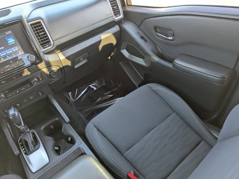 Certified 2024 Nissan Frontier SV w/ SV Convenience Package image 17
