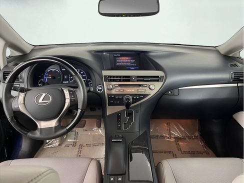 Used 2015 Lexus RX 450h AWD image 17