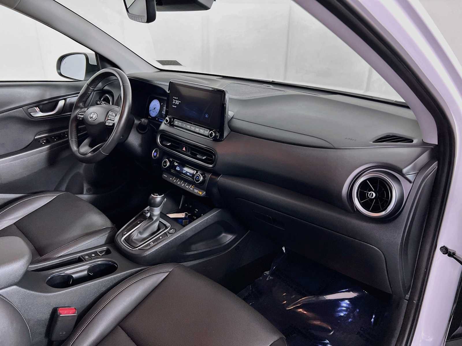 Certified 2023 Hyundai Kona Limited AWD/4WD image 30