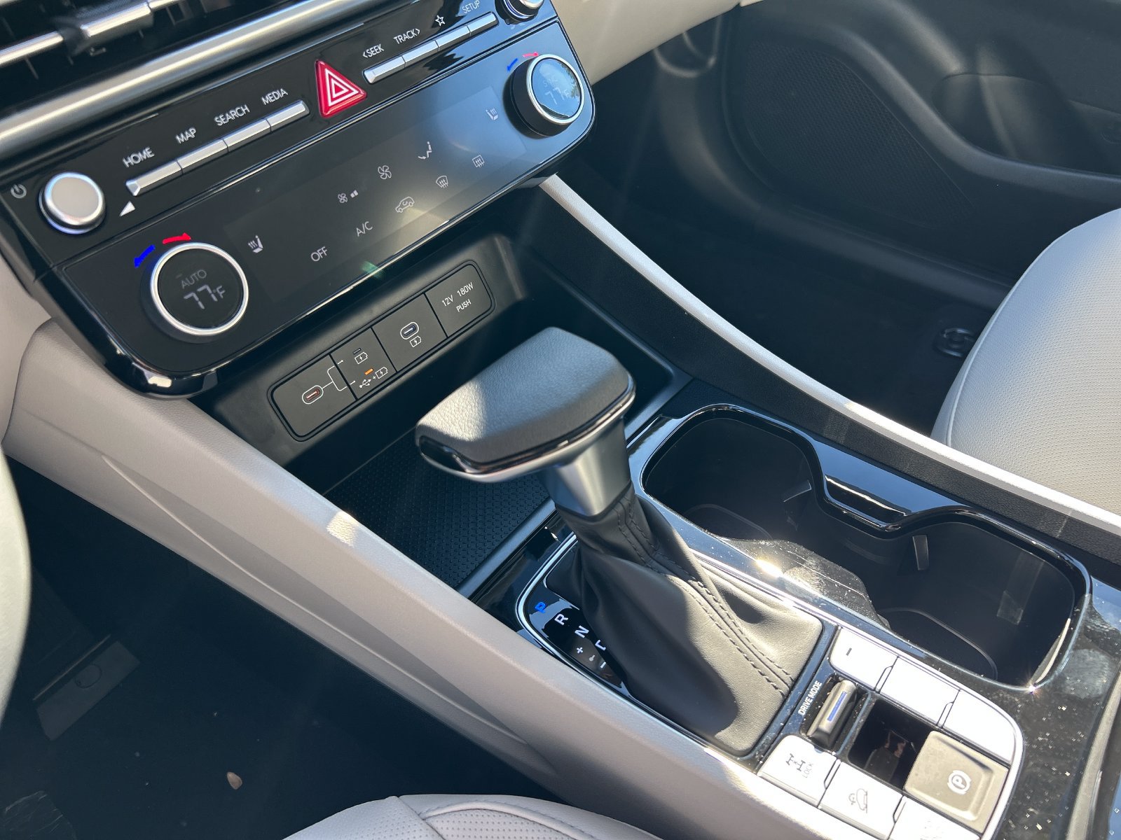 New 2026 Hyundai Tucson SEL Plus AWD/4WD image 13