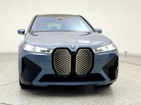 Used 2022 BMW iX xDrive50 w/ Premium Package image 2