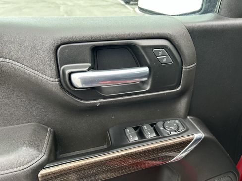 Used 2021 Chevrolet Silverado 1500 RST w/ Z71 Off-Road Package image 21