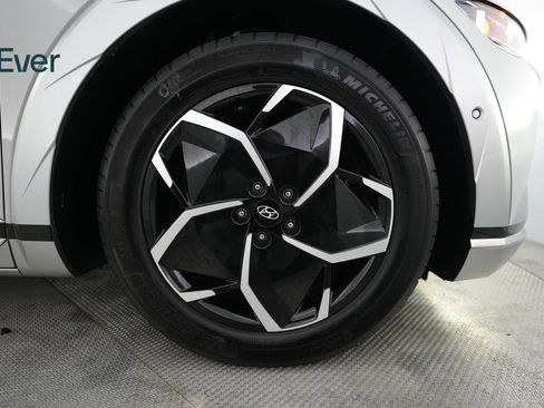 Used 2024 Hyundai Ioniq 5 Limited image 20