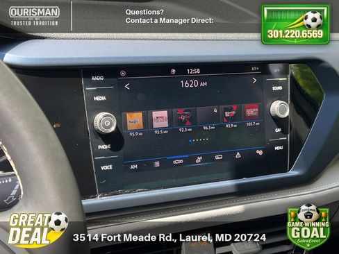 Used 2024 Volkswagen Taos SE FWD image 12