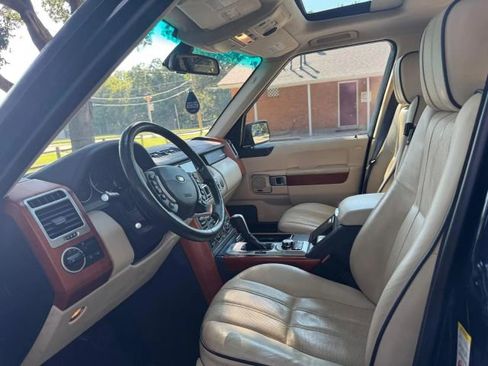 Used 2009 Land Rover Range Rover HSE image 10