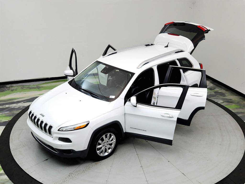Used 2014 Jeep Cherokee Limited w/ Technology Group FWD image 41