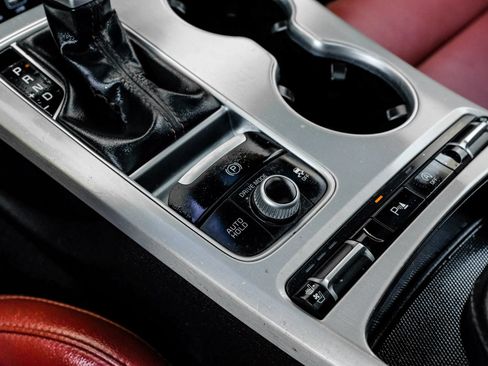 Used 2019 Kia Stinger GT1 RWD image 31